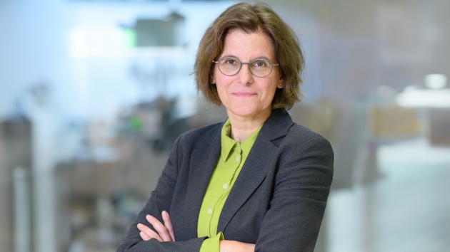 Prof. Dr. Irene Bertschek, EFI: "Innovation braucht weniger Bürokratie und mehr Tempo" - Prof. Dr. Irene Bertschek ist Vorsitzende der Expertenkommission Forschung und Innovation (EFI) der Bundesregierung - Quelle: Anna Logue